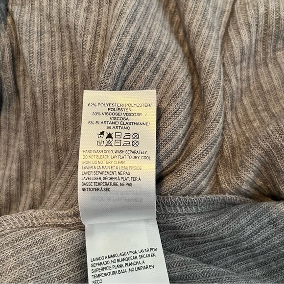 Lucky Brand Long Sleeve Ribbed Henley Grey Shirt - size L - Picture 6 of 6